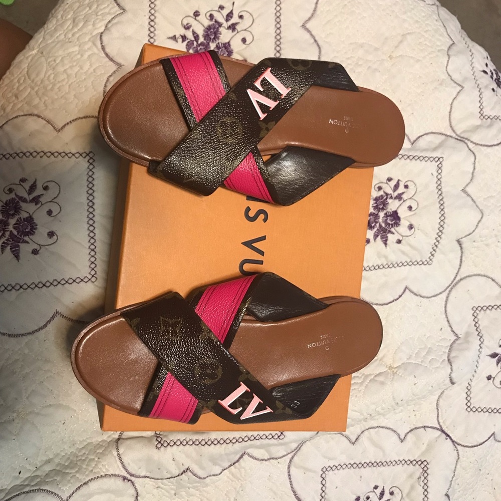 Louis Vuitton slides